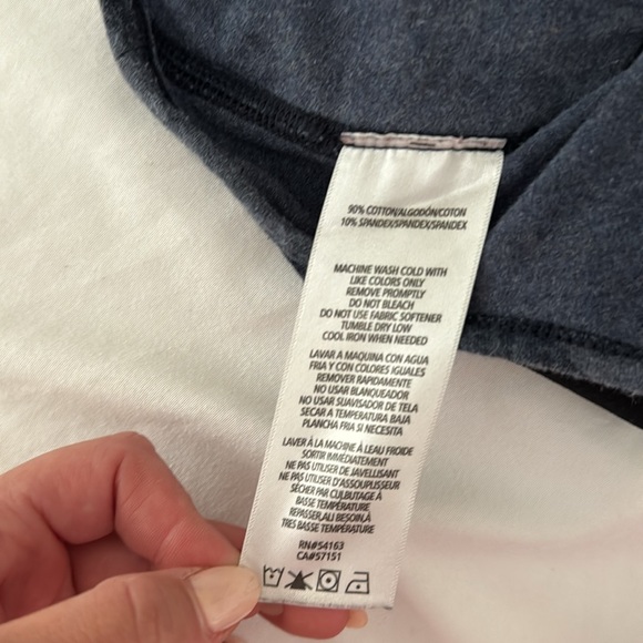 Calvin Klein performance sports bra - Picture 3 of 3